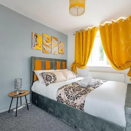 F6Gh - Stylish Home With Garden And Fast Wifi *