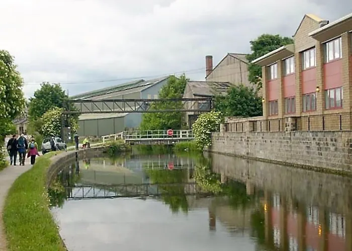 *f6gh For Your Relaxed & Cosy + Free Parking & Wifi *